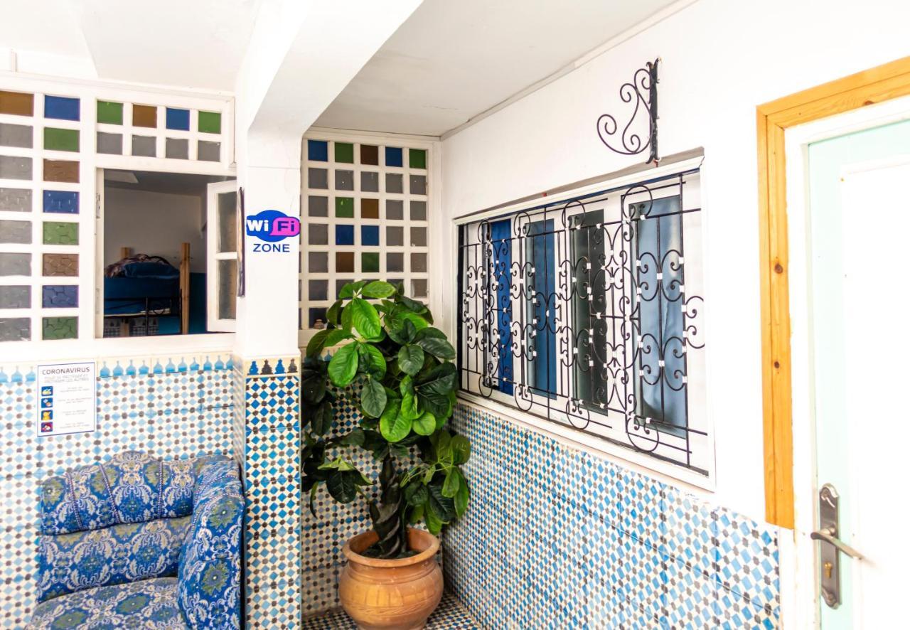 White And Blue Hostel Essaouira Buitenkant foto