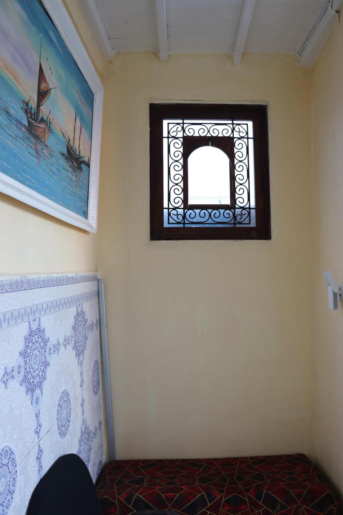 White And Blue Hostel Essaouira Buitenkant foto