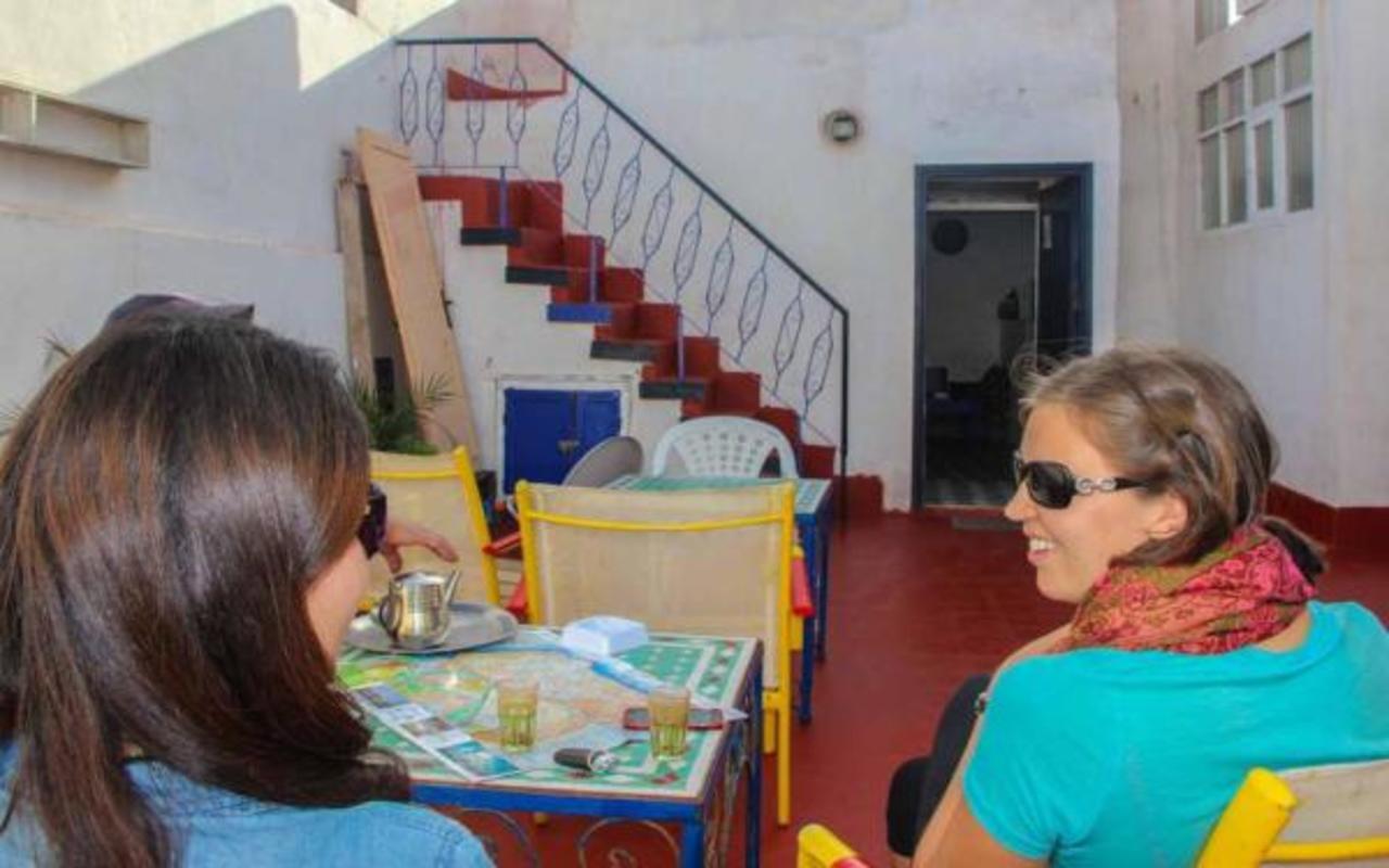 White And Blue Hostel Essaouira Buitenkant foto